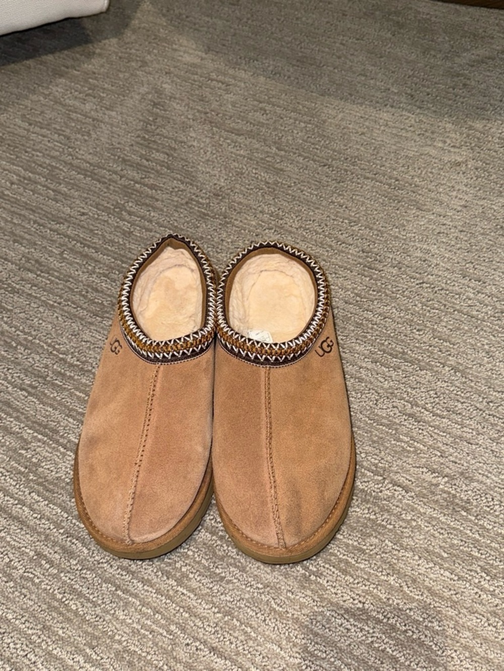 UGG Women’s Suede Shearling Slip-On Slippers - Chestnut Tan